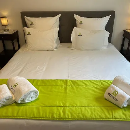Casa Estrela Do Mar - Azorean Butler * מוסטיירוס