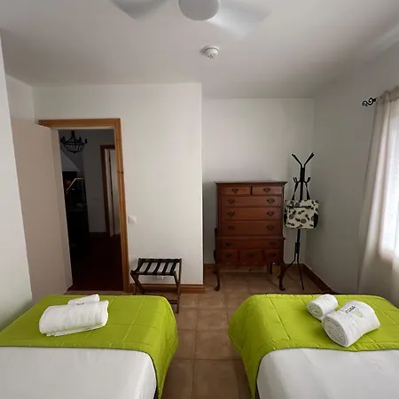 בית נופש Casa Estrela Do Mar - Azorean Butler מוסטיירוס