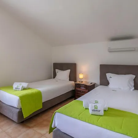 Unforgettable Ocean Views-spacious Seaside Mosteiros (Azores)