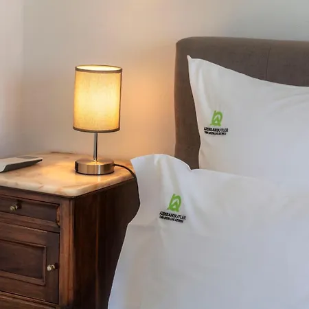 Unforgettable Ocean Views-spacious Seaside * Mosteiros (Azores)