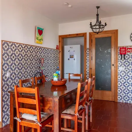 Unforgettable Ocean Views-spacious Seaside Mosteiros (Azores)