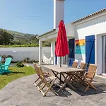 Unforgettable Ocean Views-spacious Seaside Mosteiros (Azores)