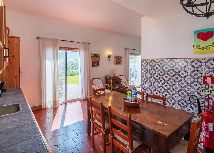 Unforgettable Ocean Views-spacious Seaside Holiday home *