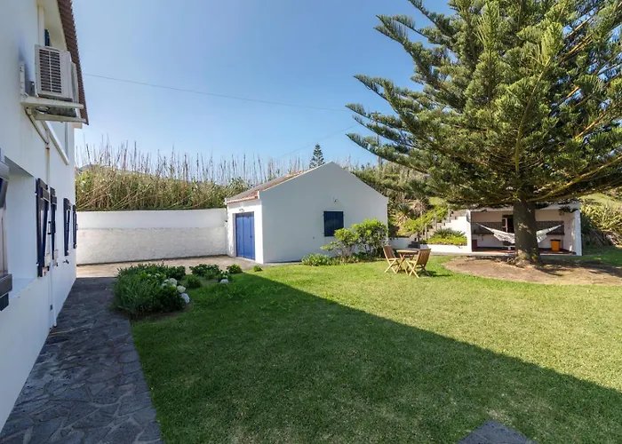 Unforgettable Ocean Views-spacious Seaside Holiday home